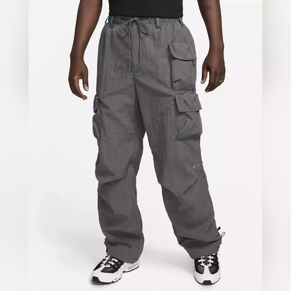 Nike Sportswear Tech Pack Woven Lined Pants FQ3868-068 Gray Men's Size XL New